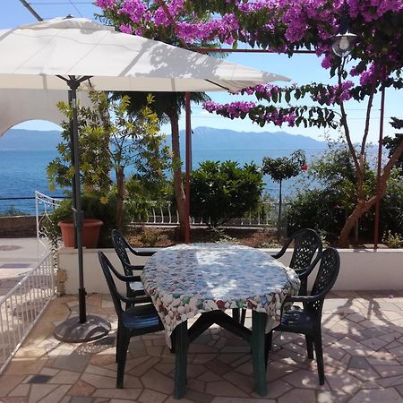 Apartments By The Sea Brist, Makarska - 505 Podaca Eksteriør billede